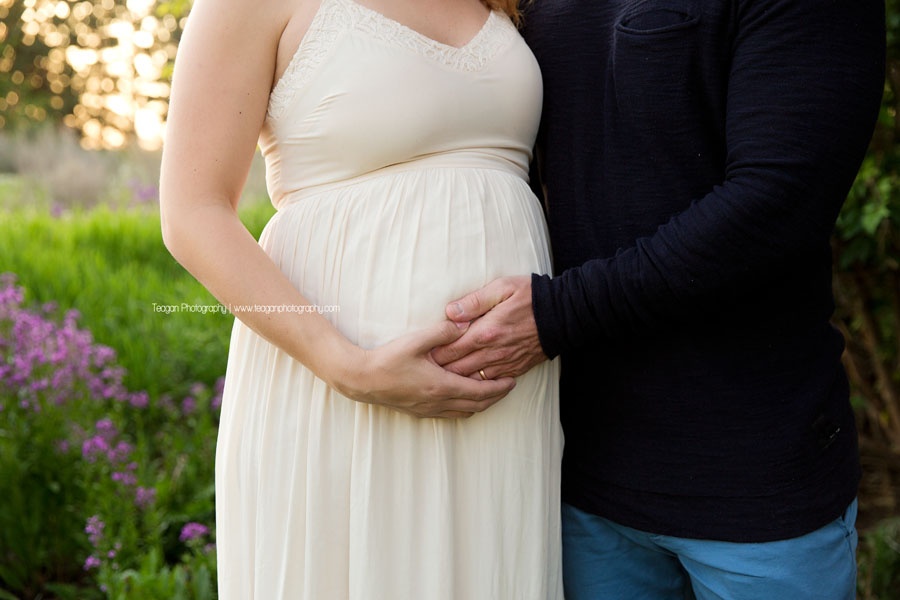 YEG maternity photographer capturing natural light pregnancy portraits for an expecting mother